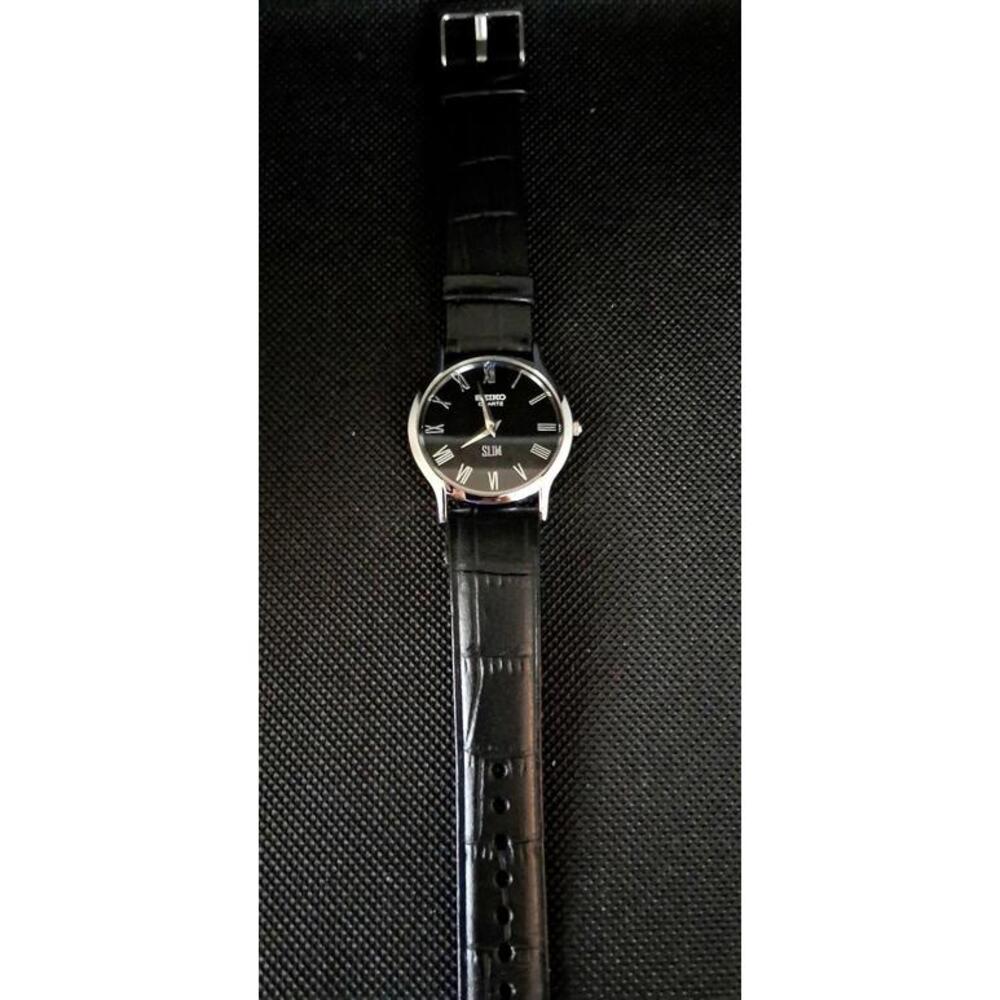 Seiko Super Slim Men's Vintage Leather Wrist Watch RARE - Picture 4 of 8